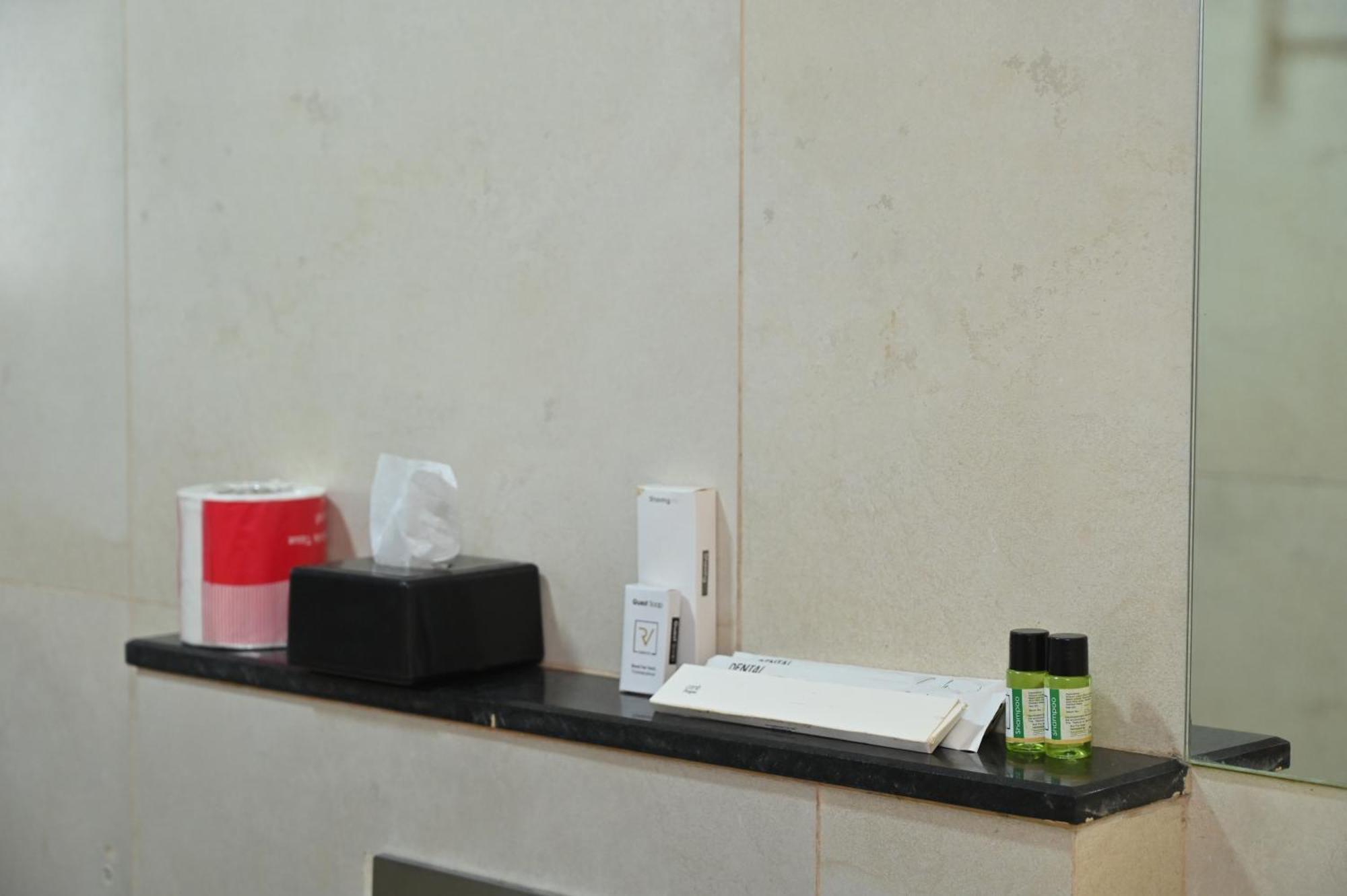 Hotel Sai Yatri Trimbak Bagian luar foto