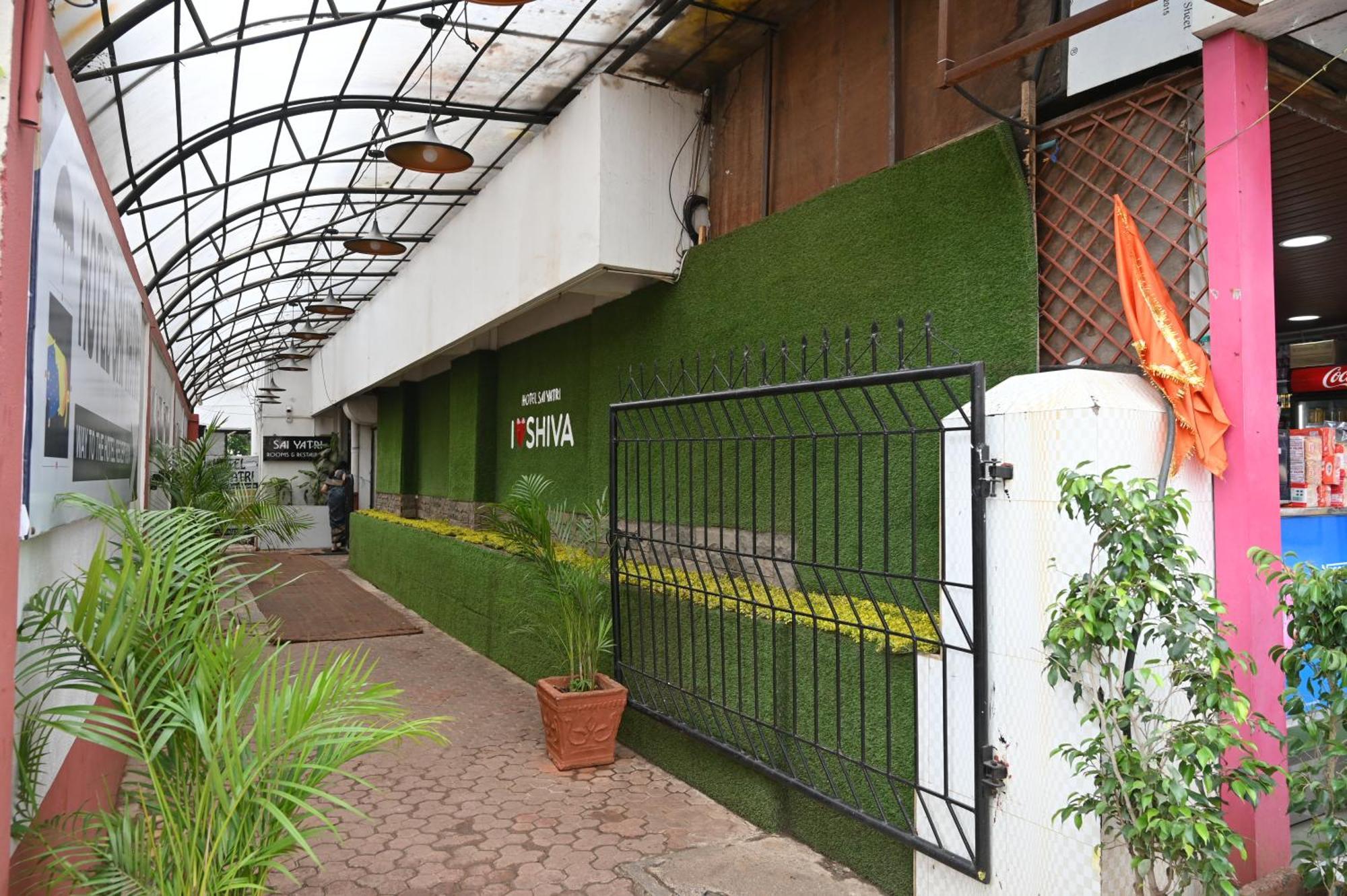 Hotel Sai Yatri Trimbak Bagian luar foto