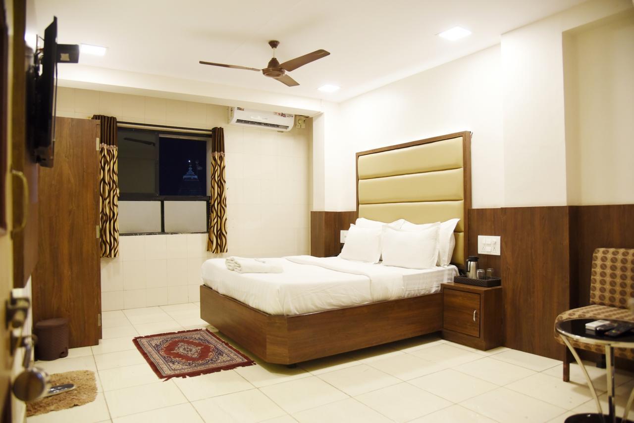 Hotel Sai Yatri Trimbak Bagian luar foto