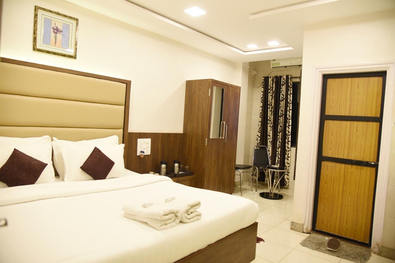 Hotel Sai Yatri Trimbak Bagian luar foto