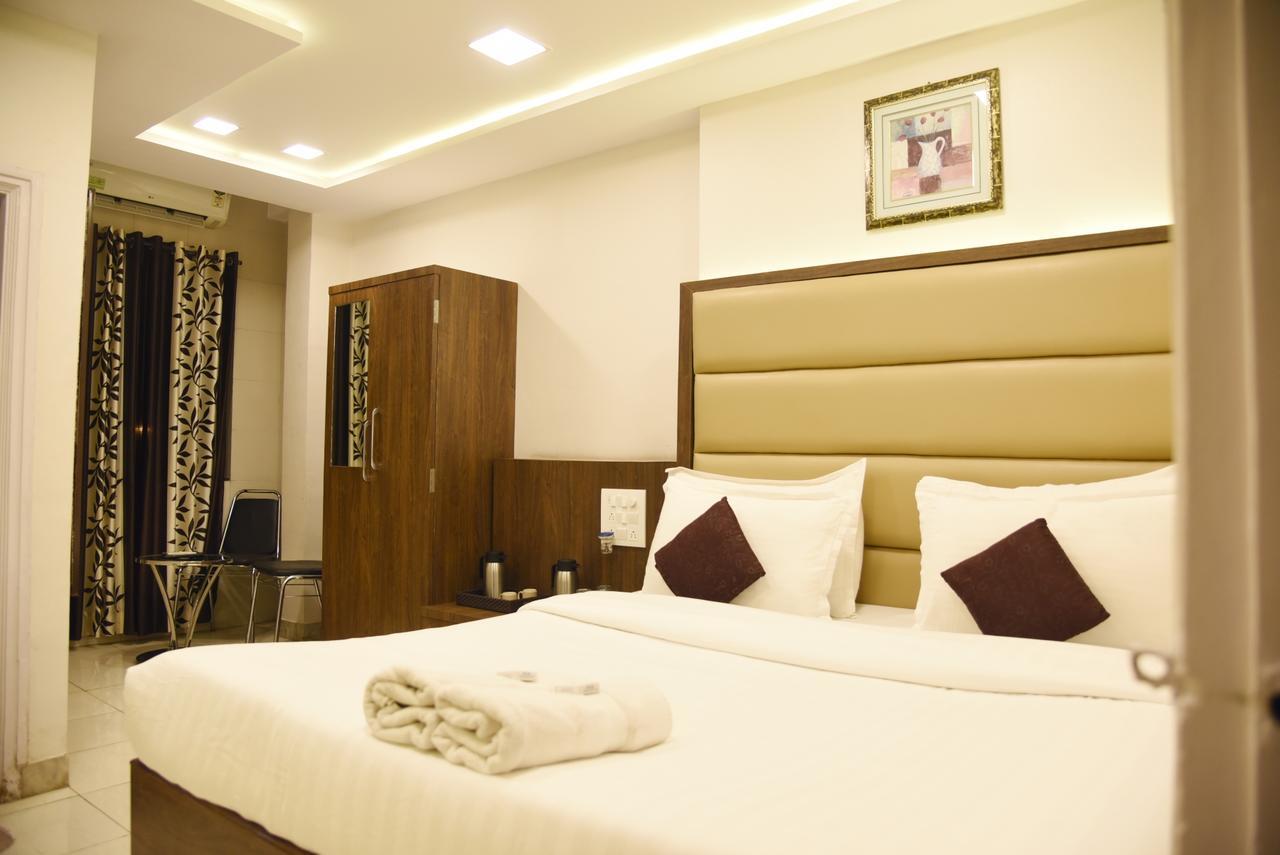 Hotel Sai Yatri Trimbak Bagian luar foto